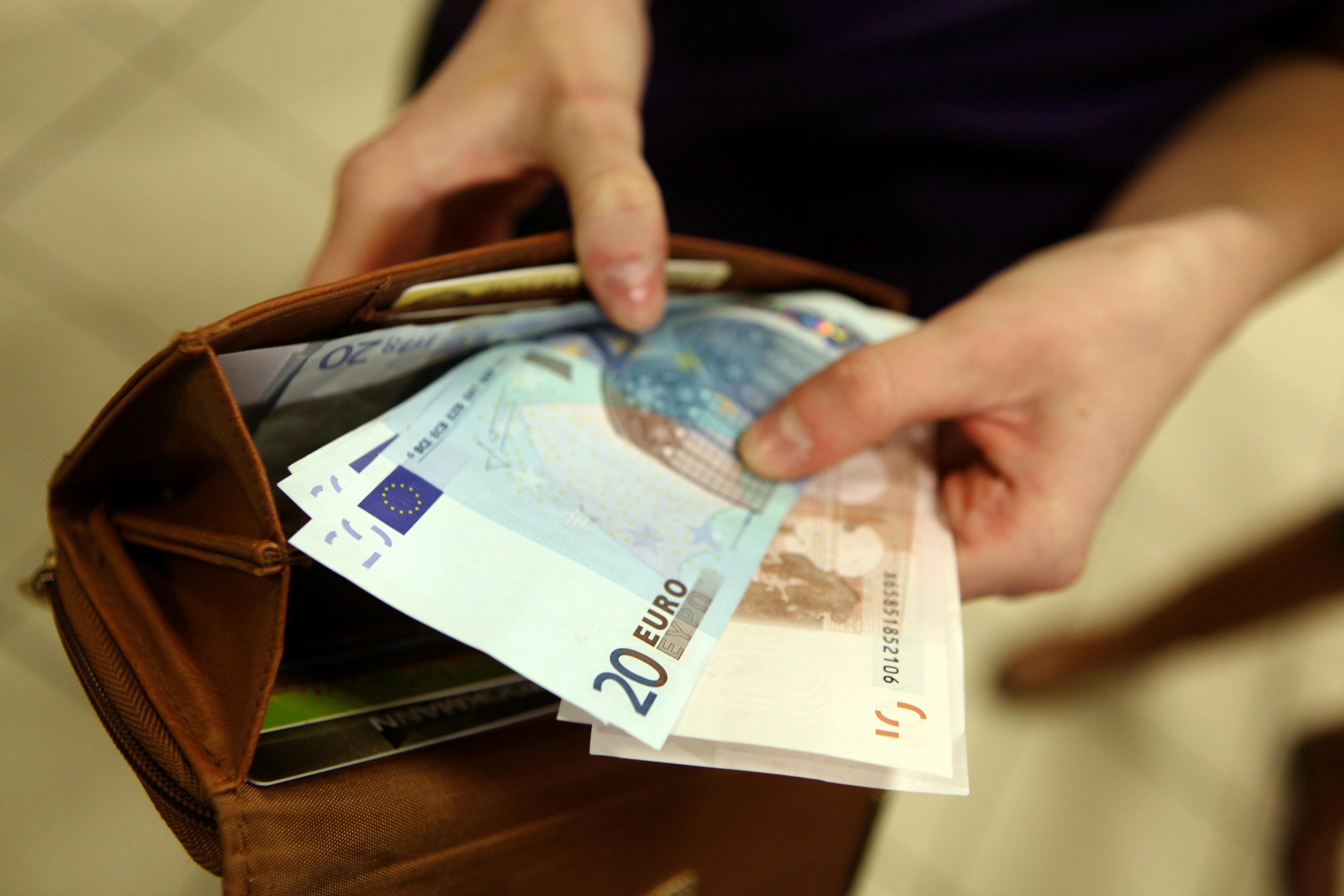 Средняя зарплата в странах Европы: на какой строчке рейтинга Кипр?