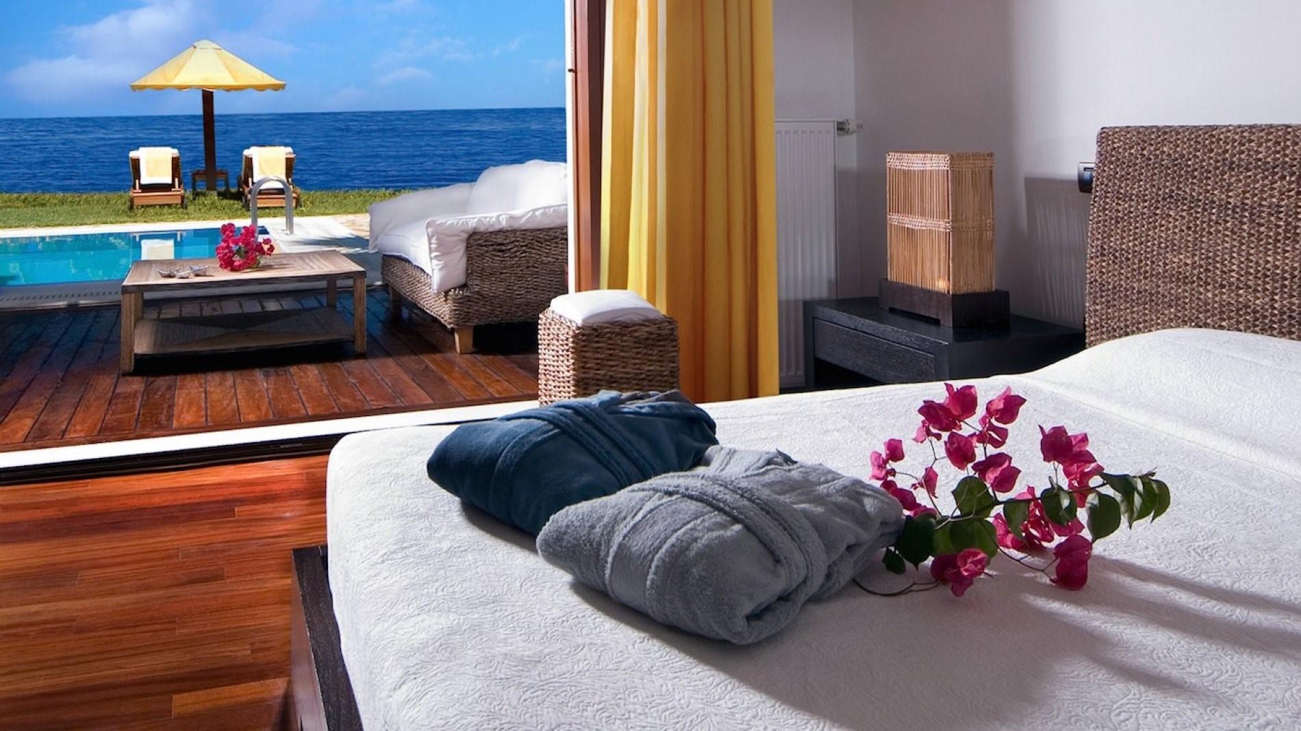 Многие отели на Кипре продолжают работать без лицензий