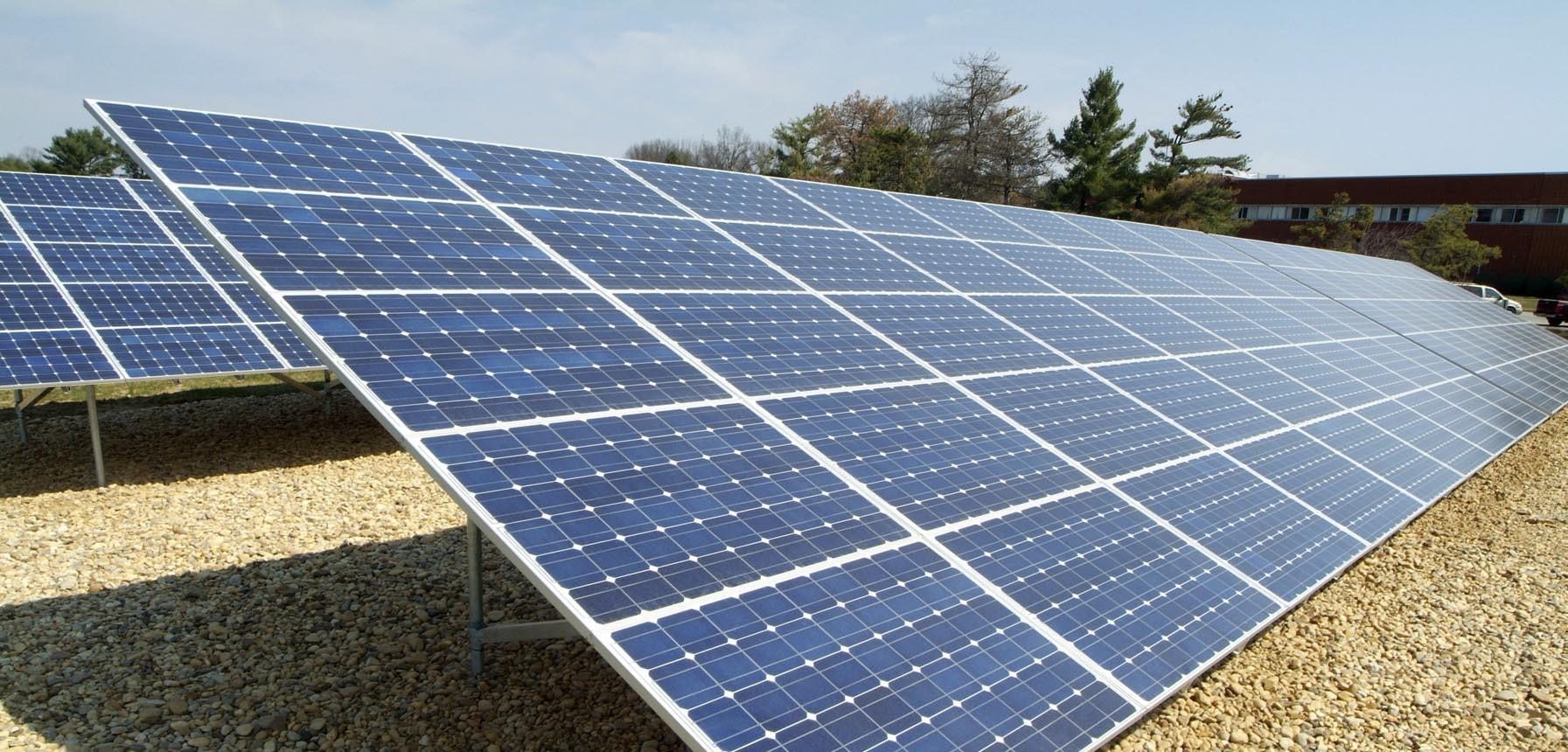 В Ларнаке появятся три новых солнечных парка