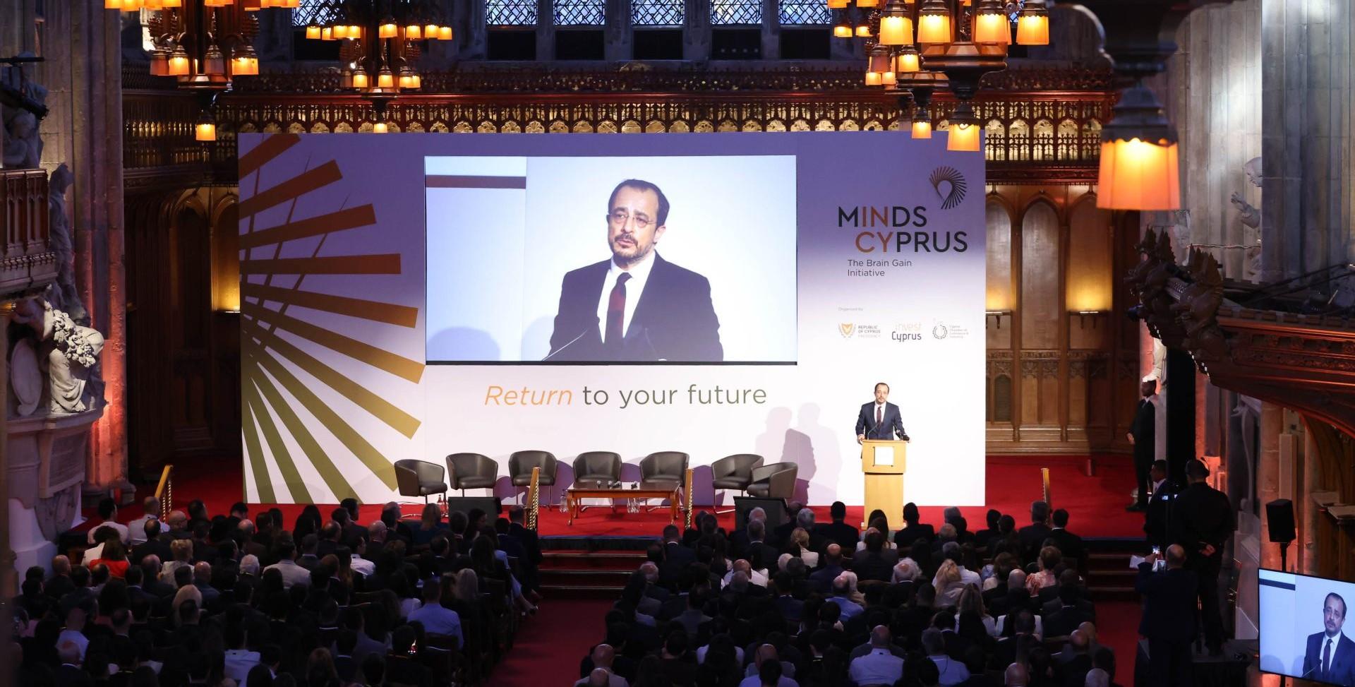 Программа Minds in Cyprus привлекла уже около 500 киприотов