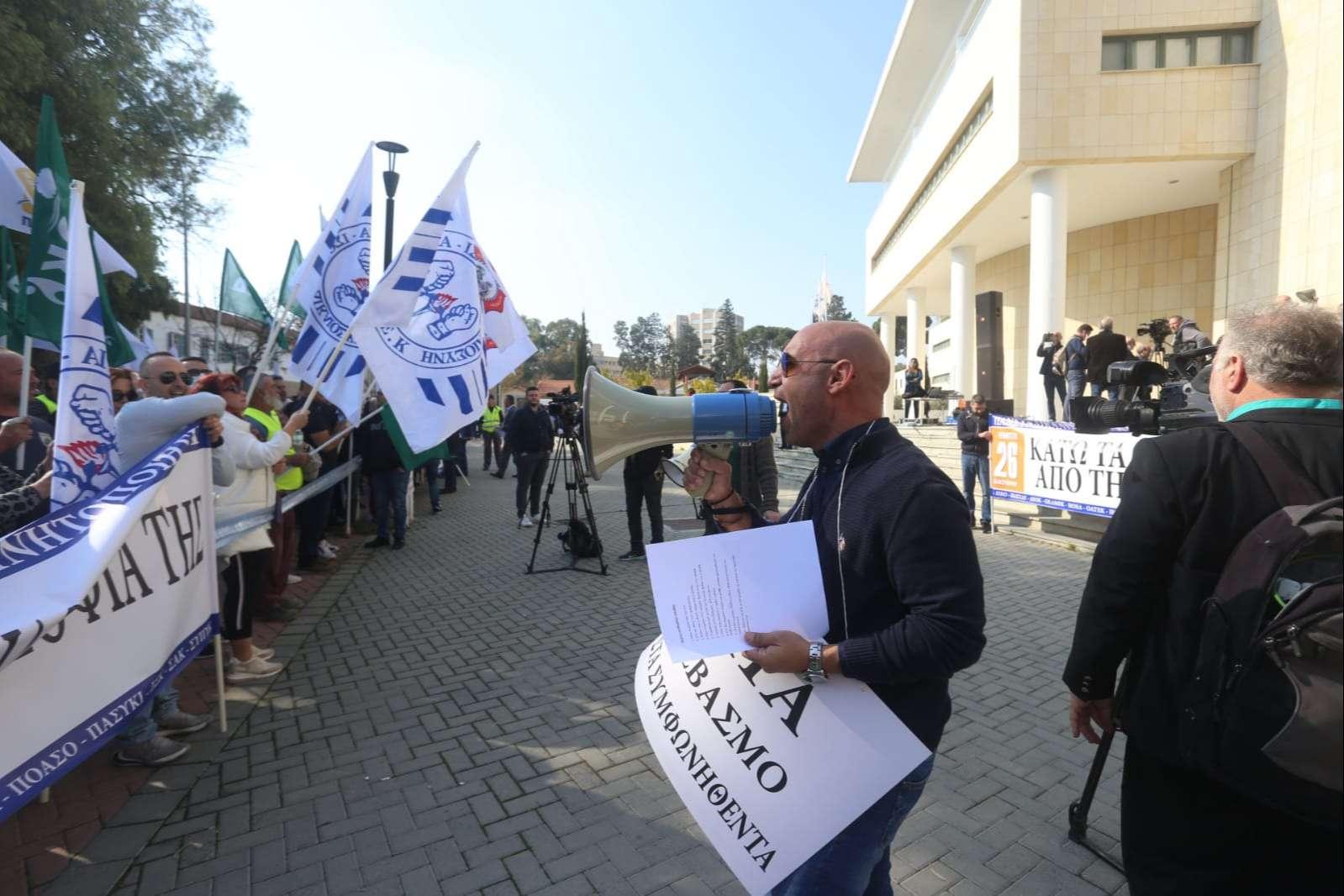 На Кипре повысили минимальный уровень заработной платы