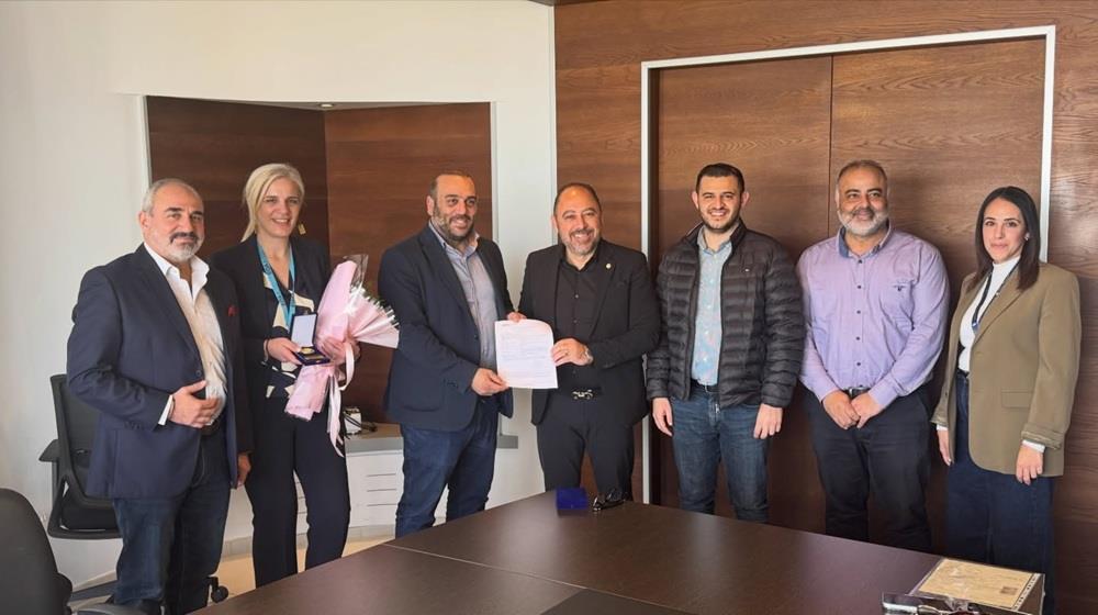 В Паралимни модернизируют центральную площадь