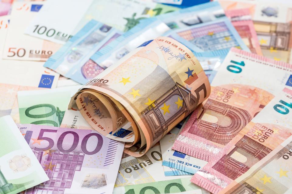 Проценты по вкладам и кредитам на Кипре в 2026 году: что происходит со ставками