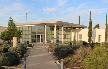 В районе Ларнаки открылся музей наивного искусства