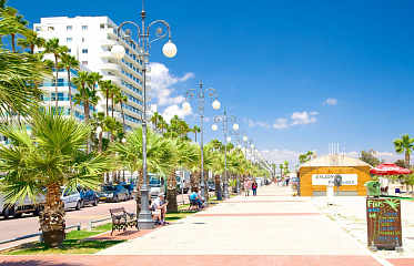 В Ларнаке обновляют набережную Финикудес