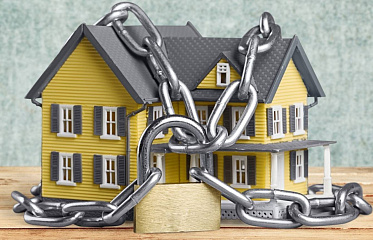 Кипрские банки активно конфискуют недвижимость у проблемных заемщиков