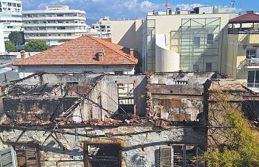 The burned down Pavlidis mansion will be rebuilt in Limassol