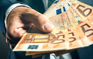 Cyprus among top five euro area countries with highest lending rates