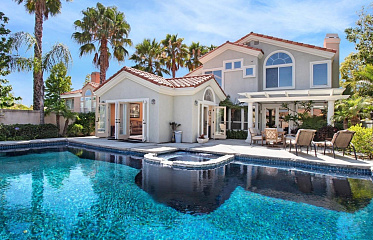 Russians rushed to buy property in Cyprus