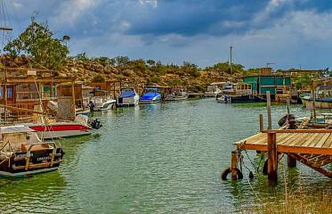 Modernization of the Liopetri River area delayed again