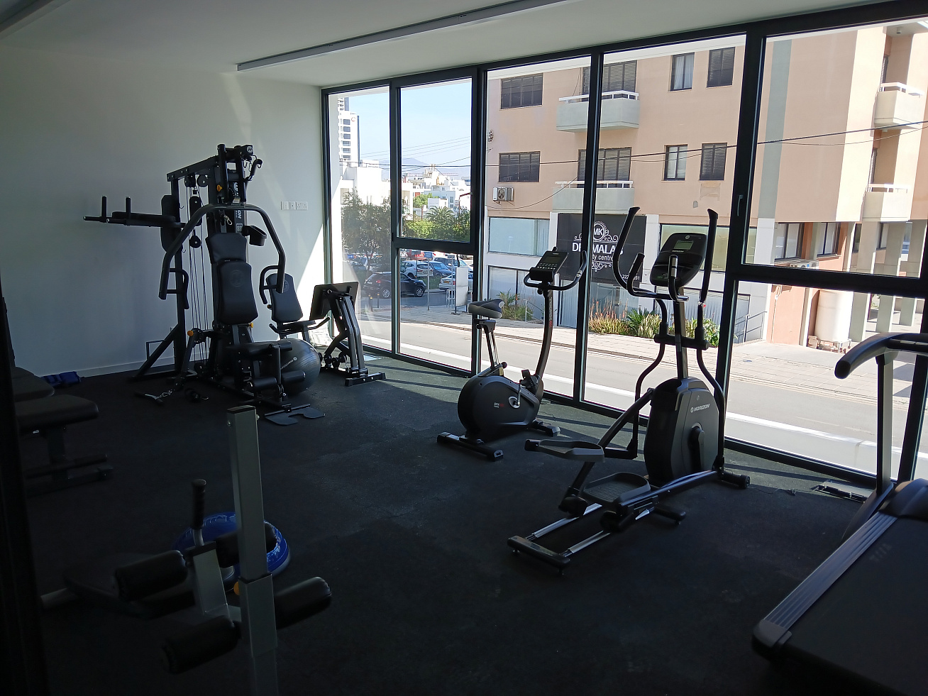 Photo 11
