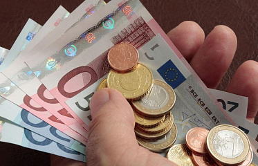 На Кипре поднимут минимальную заработную плату