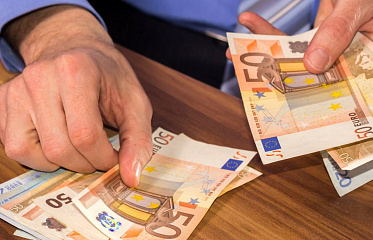 Great Britain arrests the assets of Russian officials, Cyprus is not exception