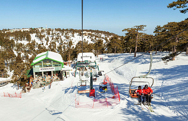 Construction of a new ski complex in Troodos has been frozen