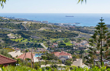 Village of Agios Tychonas: history under the layer of modernity