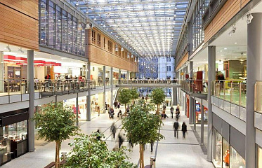 В торговом центре Neon Mall в Пафосе обрушилась крыша