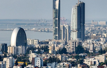 Иностранцы активно скупают недвижимость в прибрежных городах Кипра