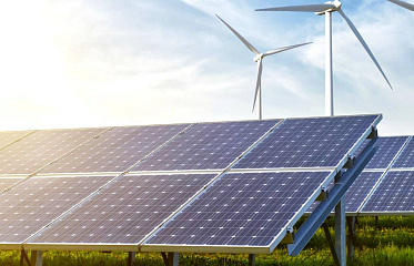 На территории аэропорта Ларнаки торжественно открыли фотоэлектрический парк