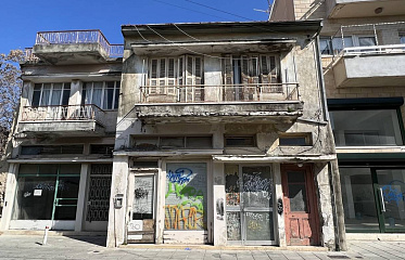 20 hazardous buildings for refugees to be demolished in Cyprus