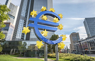 Европейский Центробанк впервые за 5 лет снизил процентные ставки