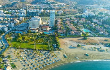 Limassol hotels and their towers