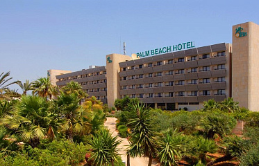 В Ларнаке началась модернизация отеля Palm Beach