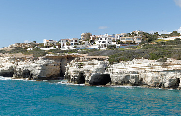 Paphos will build a new tourist complex