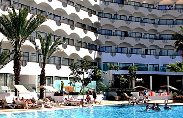 Отель Crystal Springs Beach Hotel в Паралимни расширят и модернизируют