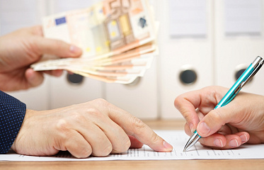 The volume of new loans to Cypriot residents increased significantly in March