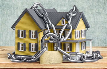 Cyprus suspends sales of mortgaged property
