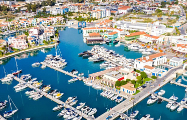 Карта кипрских марин постепенно меняется