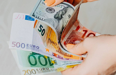 На Кипре сокращается объем новых депозитов и кредитов