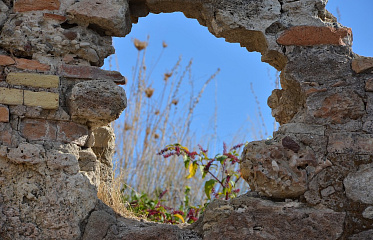 How cozy houses and luxury villas in Cyprus turned into a heap of stones