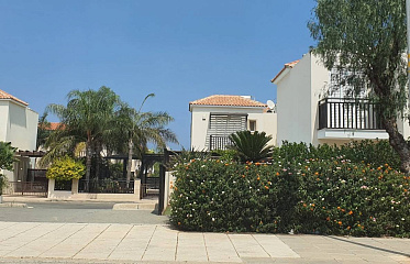 The most expensive property in November was sold in Paralimni 