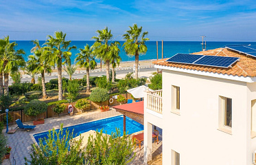 Which cities in Cyprus do foreign investors prefer?