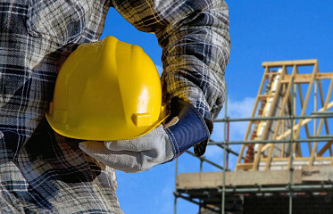 Construction sites continue to violate guidelines for protection