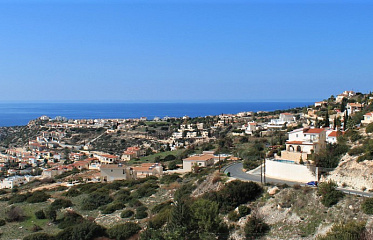 Жители Пейи выступили против массовой застройки их района