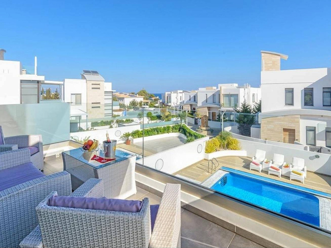 Lombardi Villas
