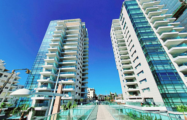 The municipality of Limassol allowed the construction of the skyscrapers in the historical center of the city 