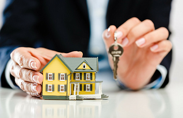 Property sales in Cyprus fell 34%