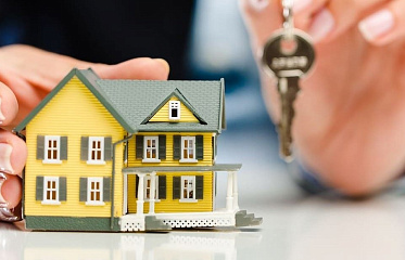 The interest of foreign citizens to buy real estate in Cyprus is falling, while it is growing amond Cypriots