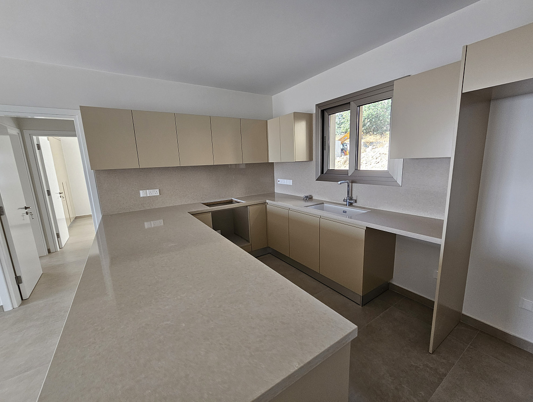 Новая квартира в Пафосе