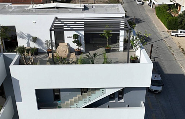 Hill Residence: A New Residential Complex Completed in Larnaca