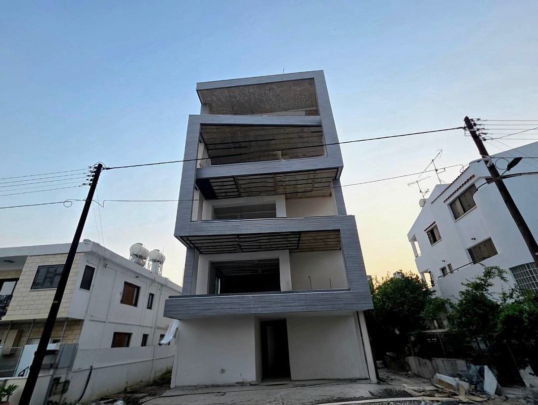 New penthouse in Larnaca