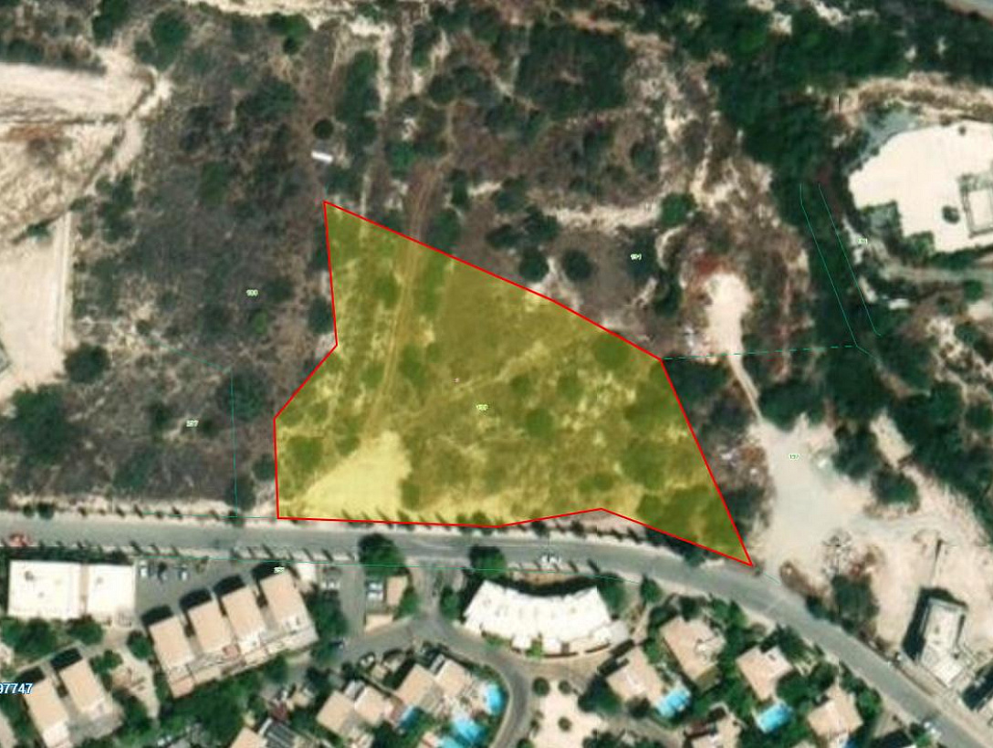 Land in Limassol