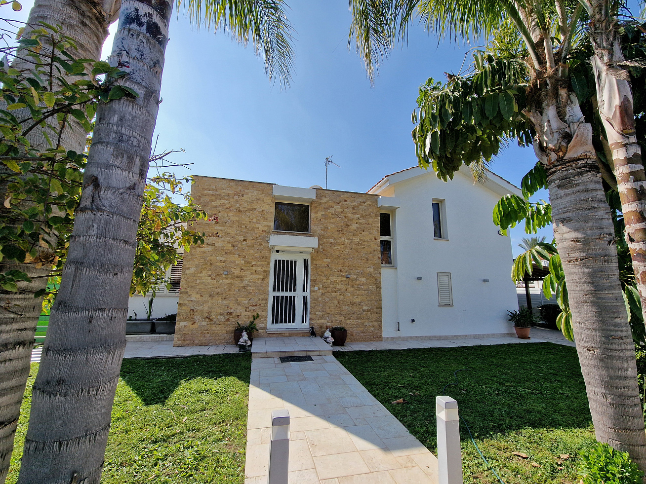 Photo 43