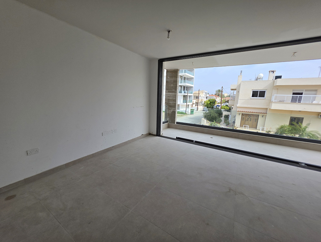 New flat in Larnaca
