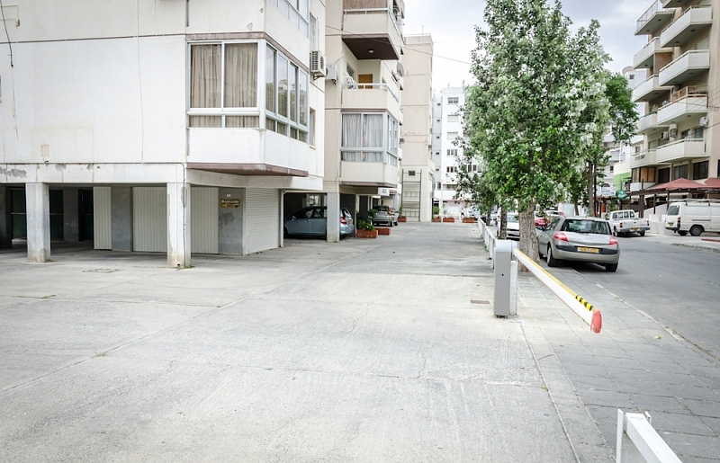 Photo 33