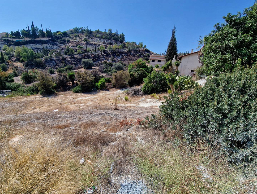 Land in Limassol