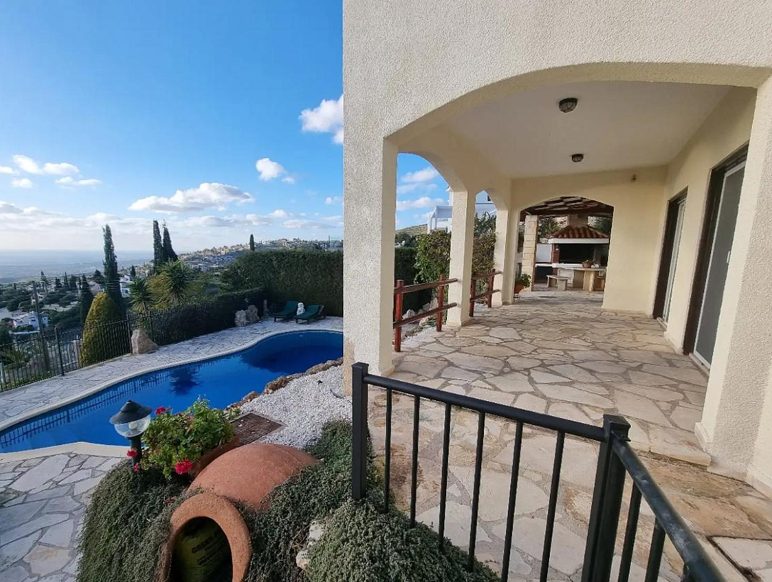 Villa in Paphos